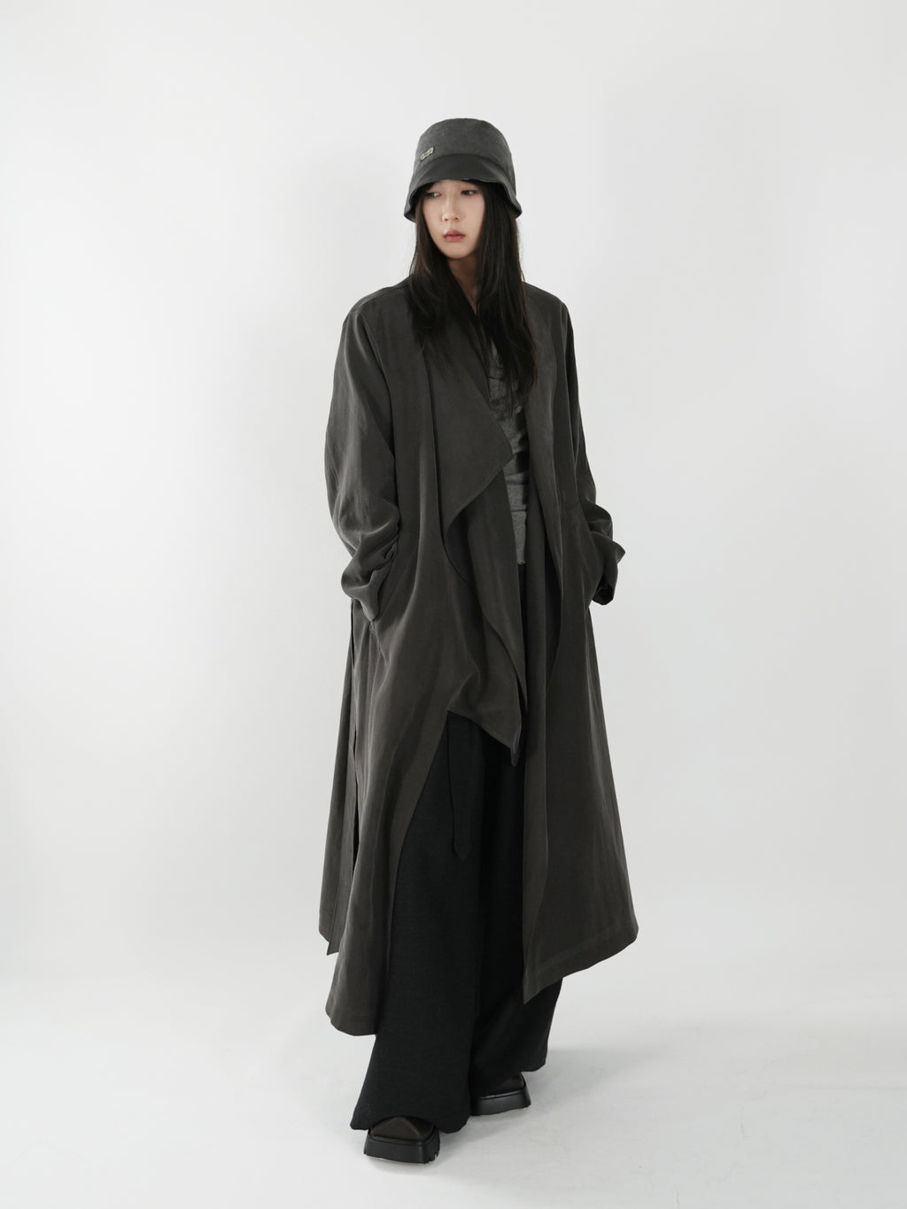 Long windbreaker
