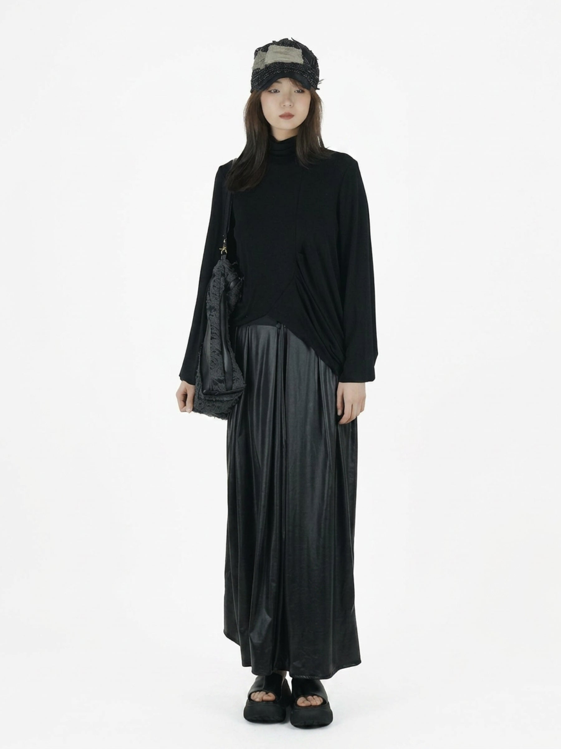 Long skirt with waist pleats