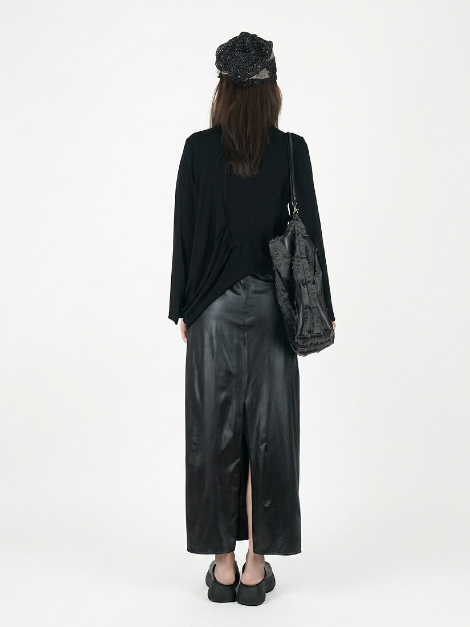 Long skirt with waist pleats
