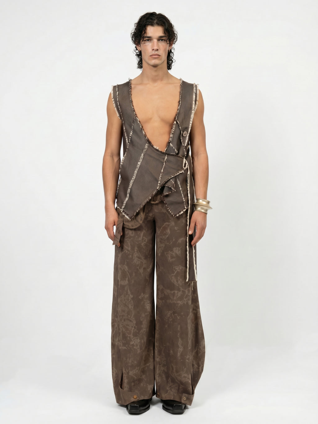 Wide-leg machete pants