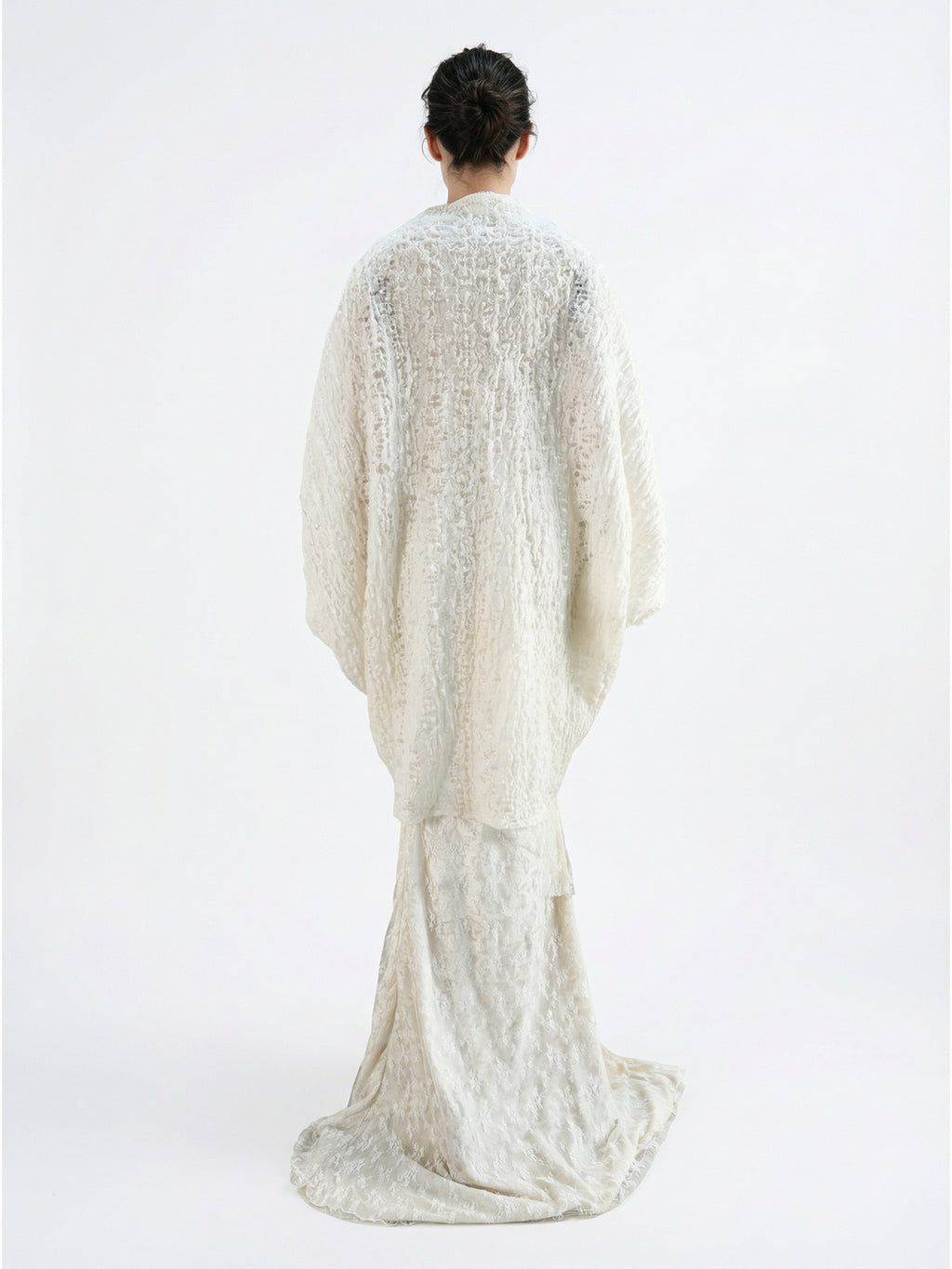 Fog White Pleated Shawl