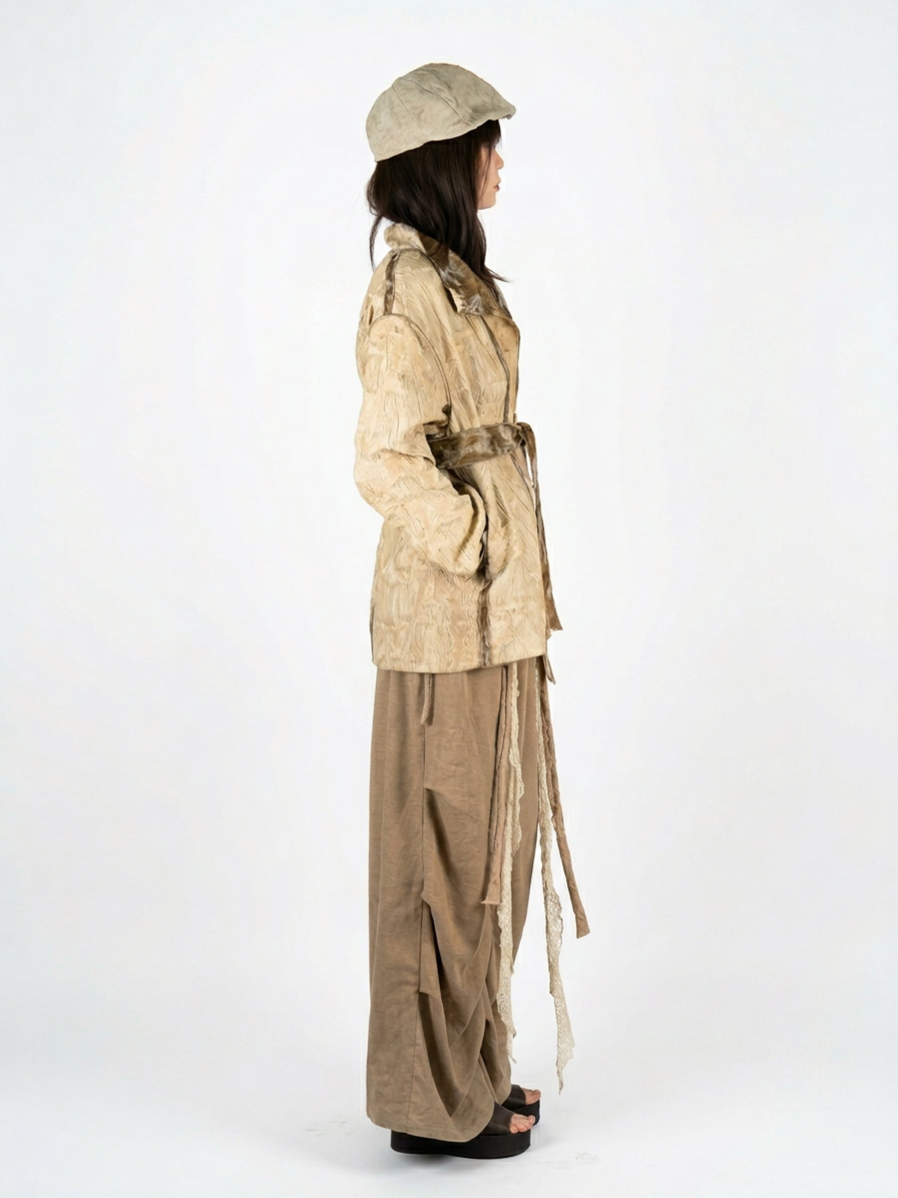 Wide-leg pants