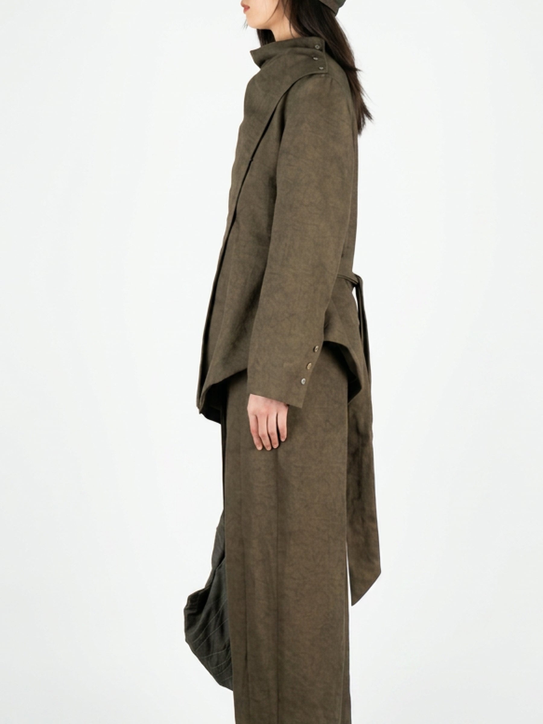 Short trench coat