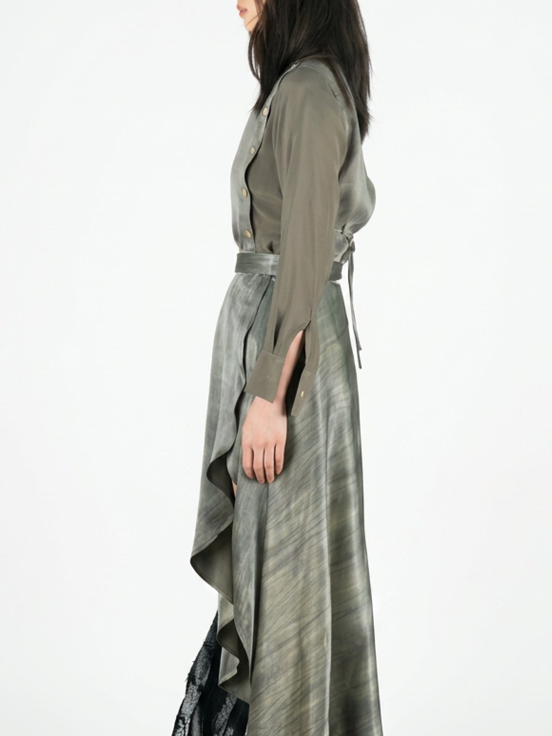Asymmetrical shirt