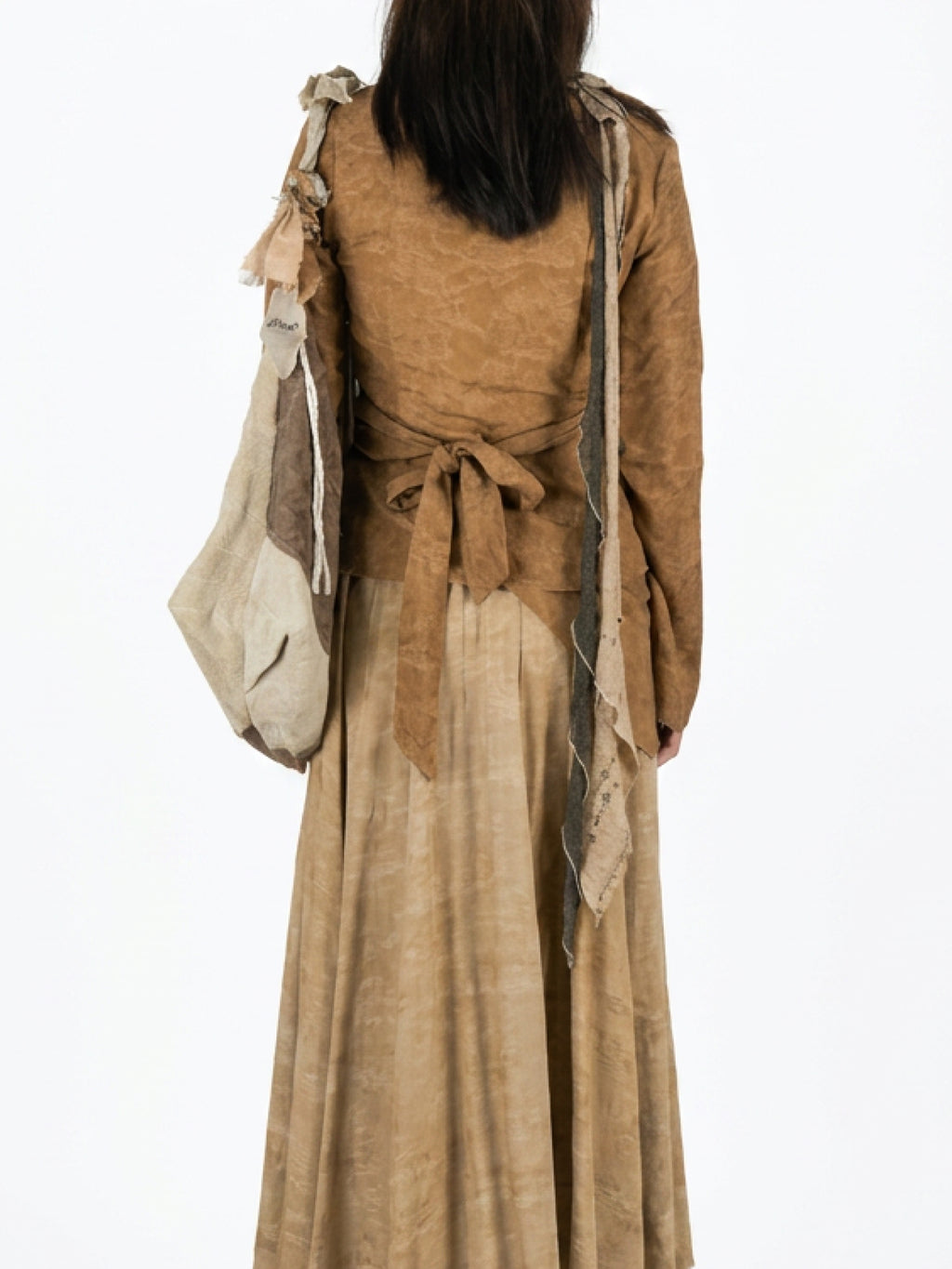 Fur-collar cinched-waist top