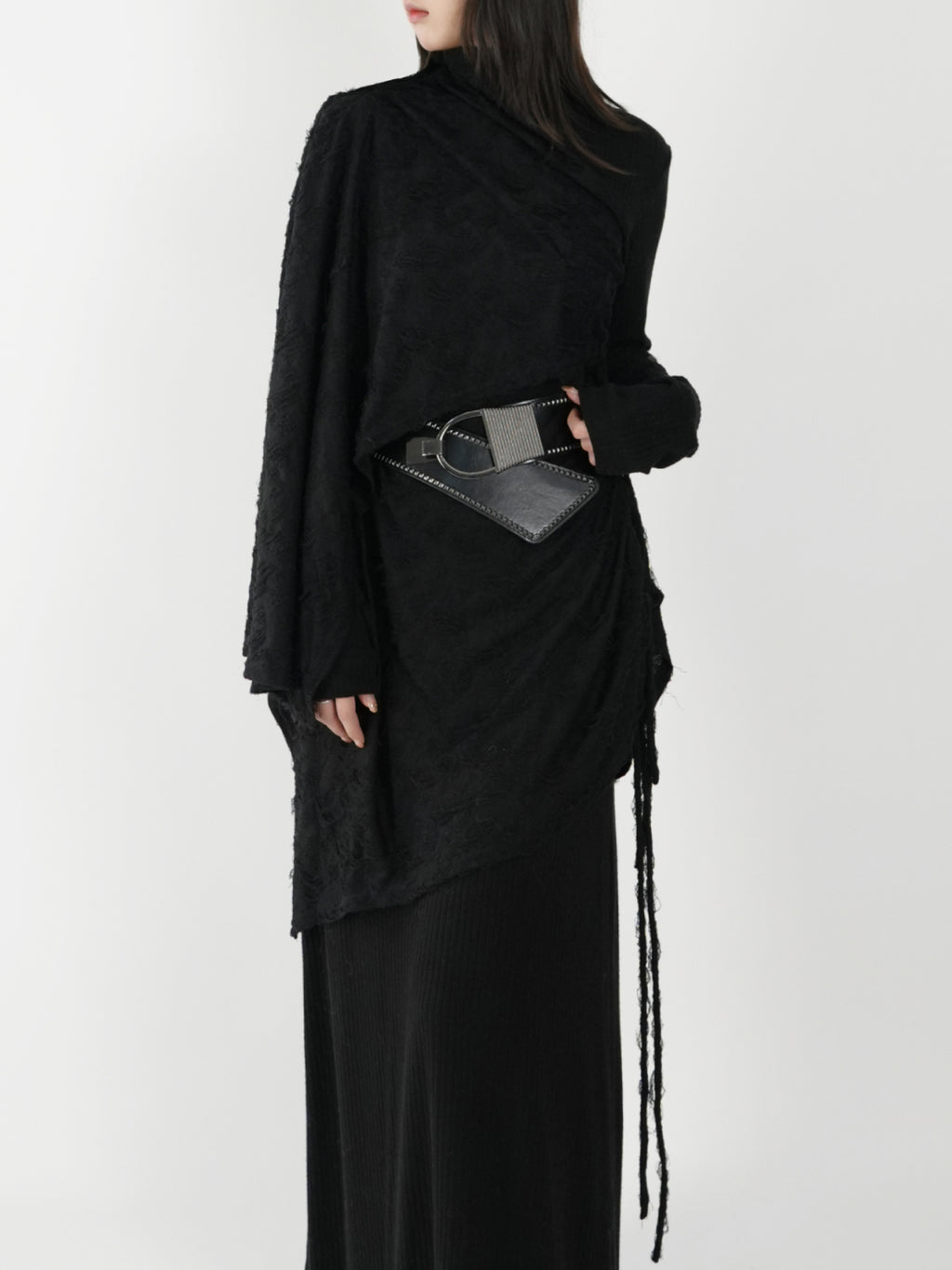 Short fishtall cardigan