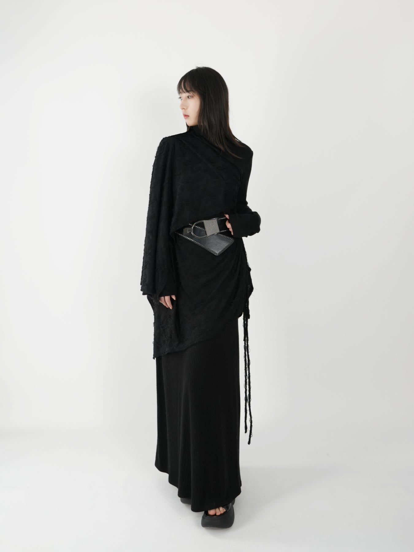 Short fishtall cardigan