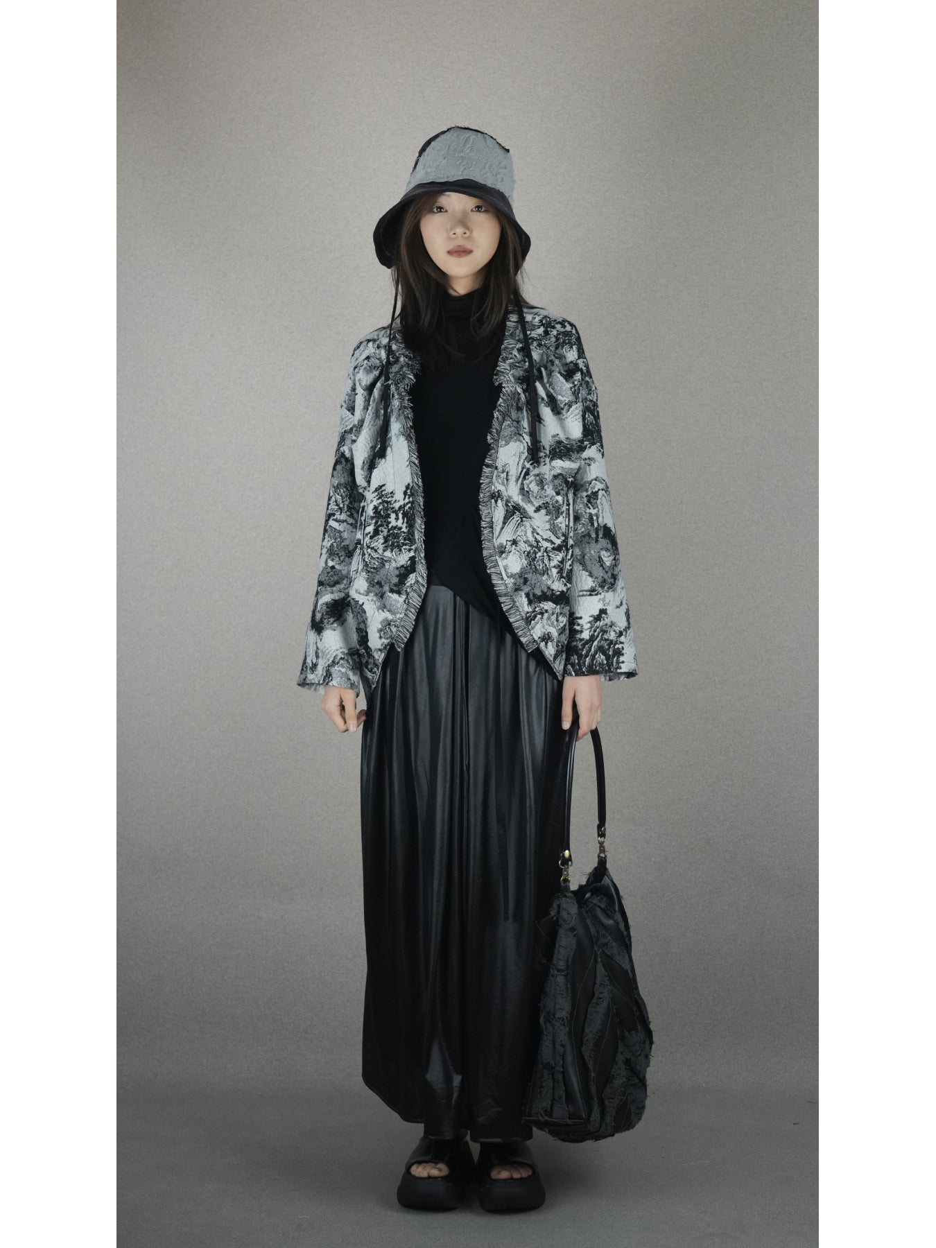 Long skirt with waist pleats