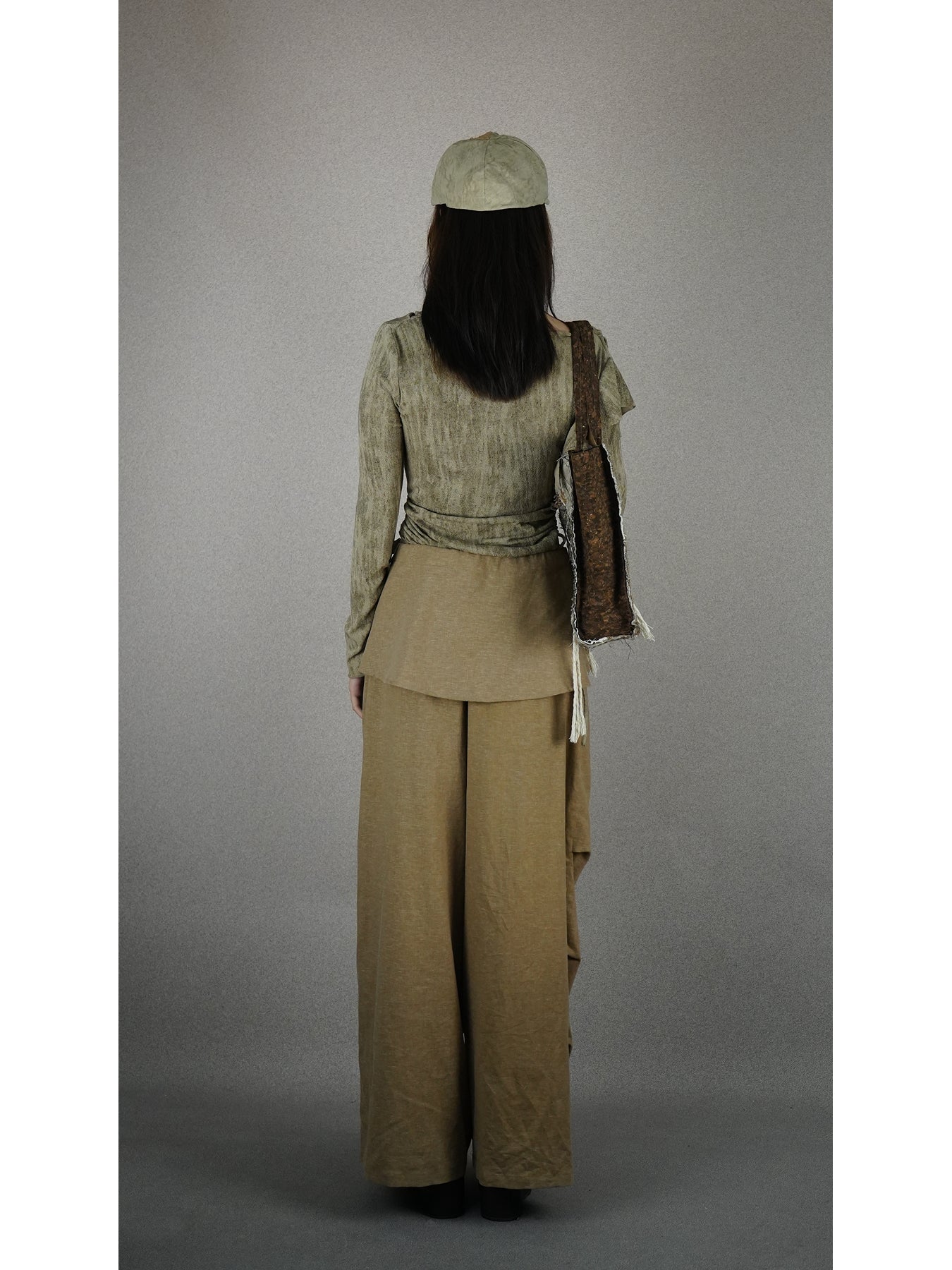 Draped-neck top with double drawstrings