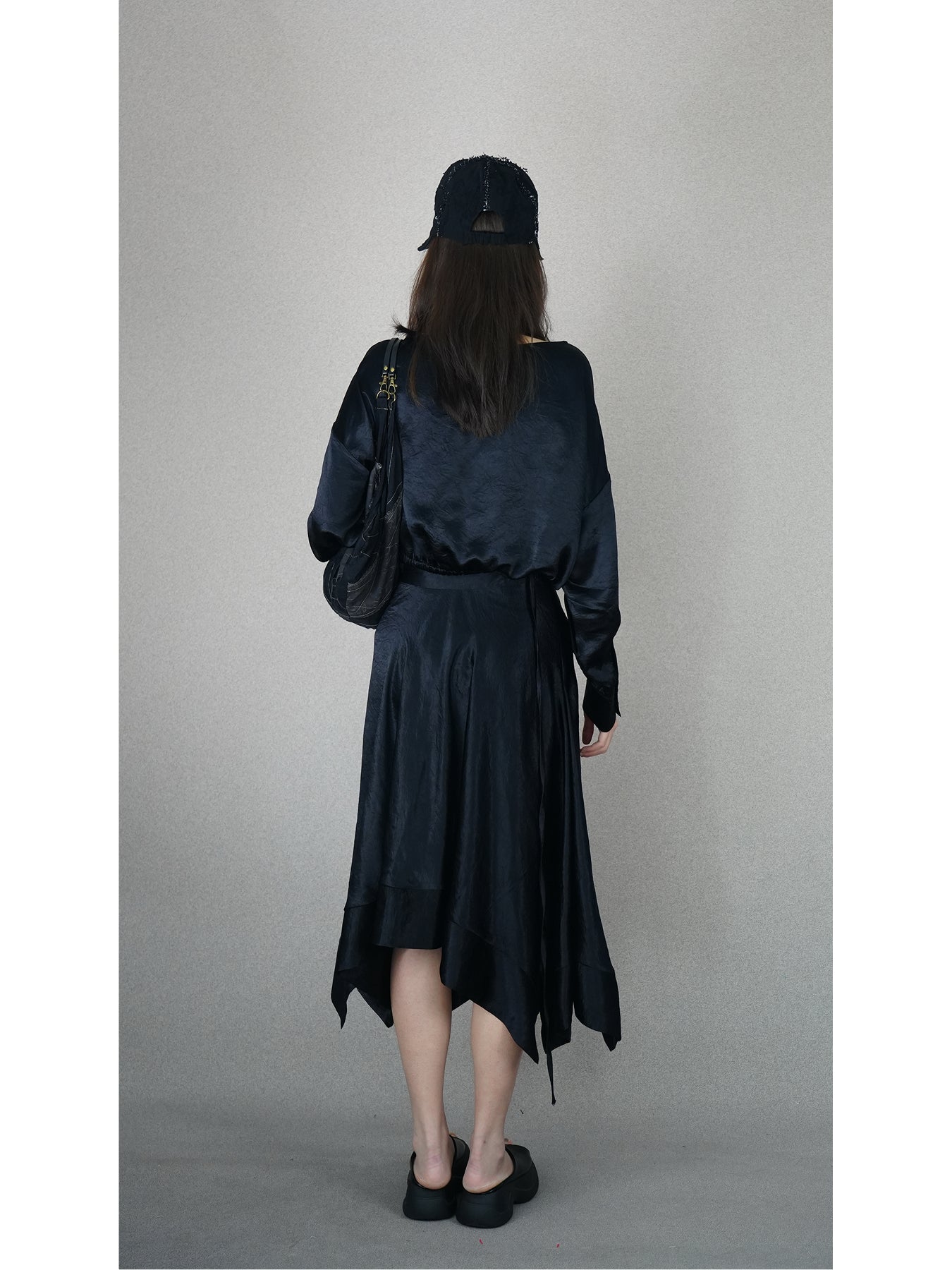 Waist-cinching cropped top