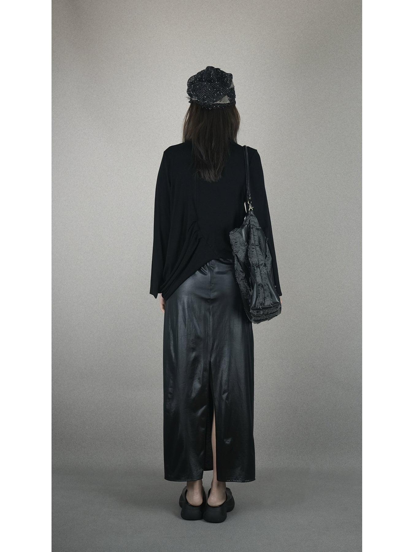 Long skirt with waist pleats