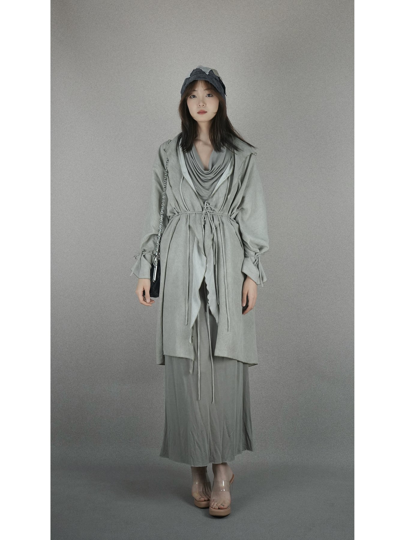 Flowywaist-cinched long dress