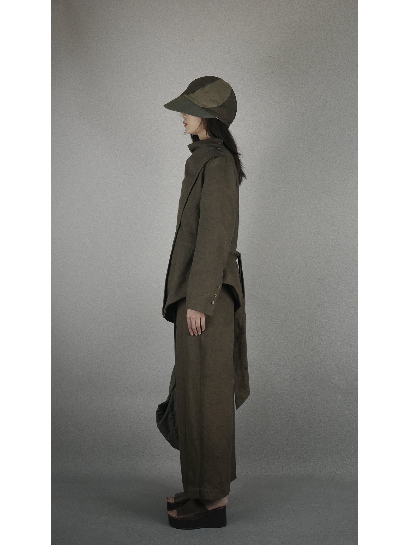 Short trench coat