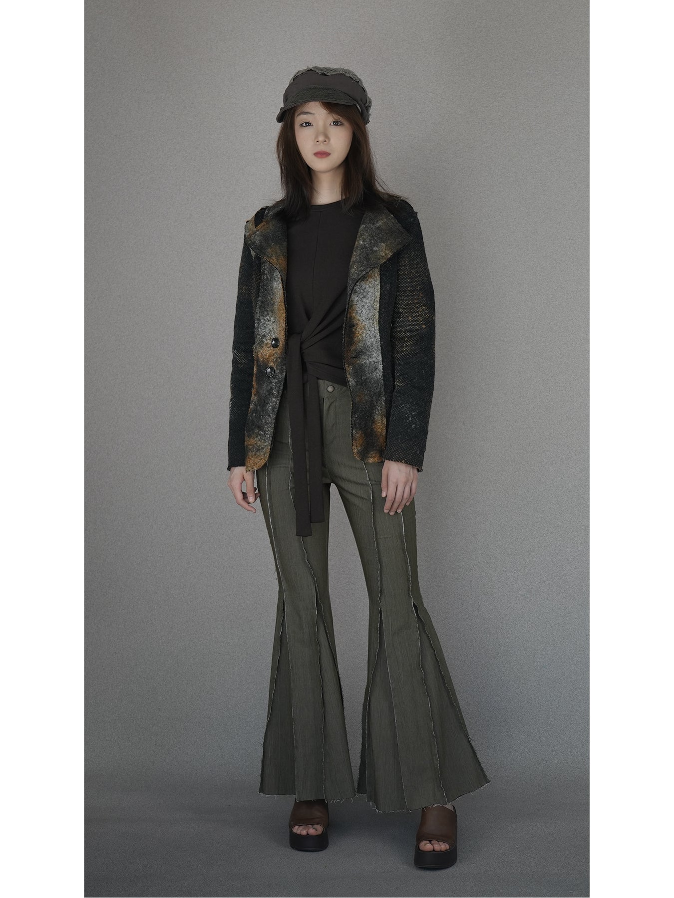 Ripped and frayed flared jeans